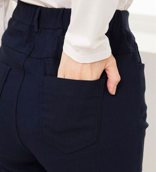 BELLUNA（ベルーナ）の「裏起毛ツイル素材ストレッチパンツ（フルレングスパンツ）」｜詳細画像