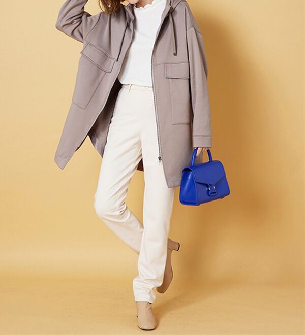 BELLUNA（ベルーナ）の「裏ファービッグポケット付フードジャケット（その他ジャケット）」｜詳細画像