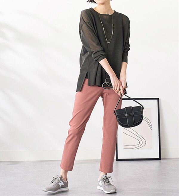 BELLUNA（ベルーナ）の「【再入荷】美ストレッチ素材アンクル丈レギンスパンツ（クロップドパンツ）」｜詳細画像