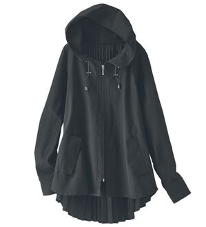 BELLUNA（ベルーナ）の「バックプリーツデザインブルゾン（ブルゾン）」｜ブラック