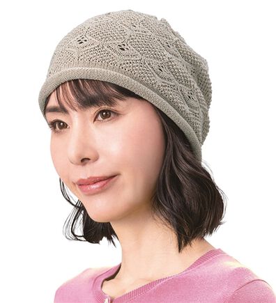 「やわらかシルクのニット帽（帽子）」