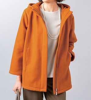 VINNO（ヴィノ）の「フード付ウールライクコート（ハーフコート）」｜オレンジ