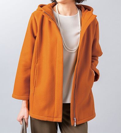 VINNO（ヴィノ）の「フード付ウールライクコート（ハーフコート）」