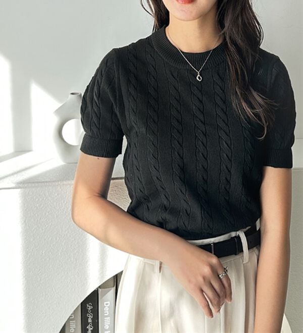 GeeRA（ジーラ）の「ケーブル編みニットトップス（ニット・セーター）」｜詳細画像