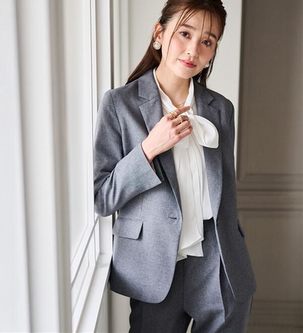 RANAN（ラナン）の「【選べる衿】洗える！春夏ロングシーズン着用可能ベーシック２点ライトスーツ（パンツスーツ）」｜グレー／テーラード