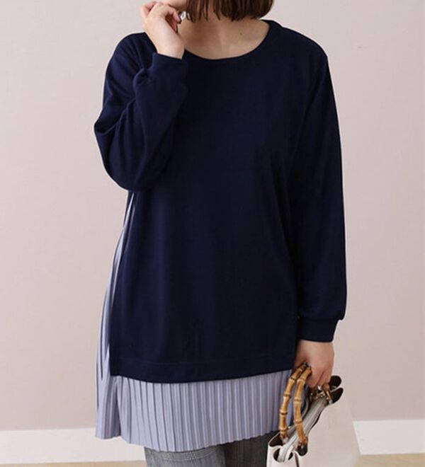 BELLUNA（ベルーナ）の「裾プリーツ切替チュニック（チュニック）」｜ネイビー／ブルーグレー