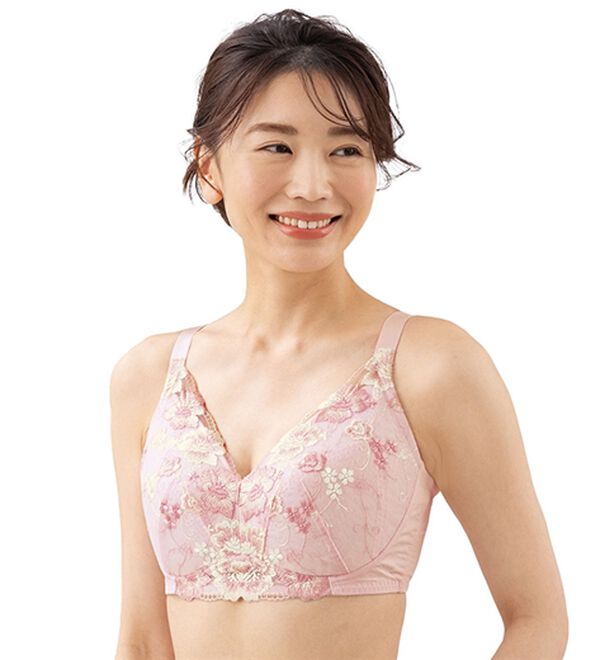 LAVIENNE（ラヴィエンヌ）の「グラマーさんの小さく見せるノンワイヤーブラ（ブラジャー）」｜詳細画像