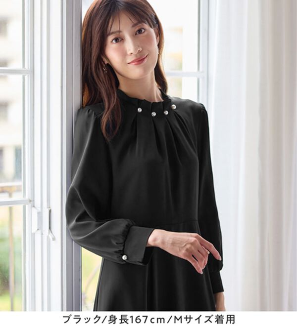 alotta（アロッタ）の「【嬉しい５つの機能付】ネックパール調タックフレアーワンピース（その他ワンピース）」｜詳細画像