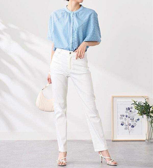 BELLUNA（ベルーナ）の「サラリ速乾！綿サテンストレッチカラーパンツ（フルレングスパンツ）」｜詳細画像