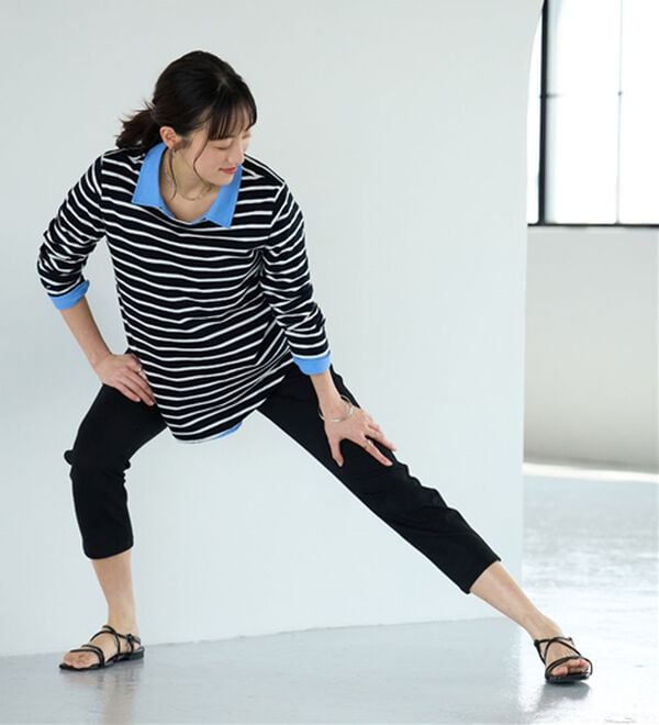 BELLUNA（ベルーナ）の「【再入荷】美ストレッチ素材アンクル丈レギンスパンツ（クロップドパンツ）」｜詳細画像