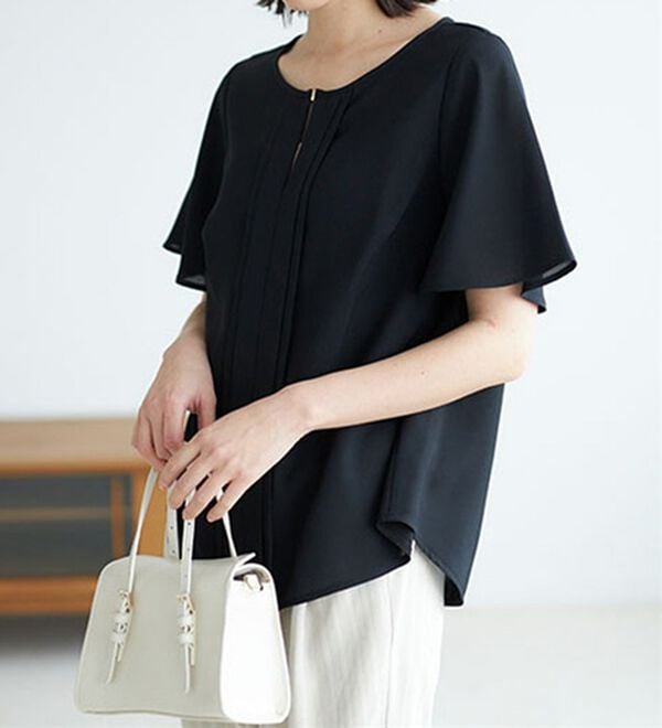 GeeRA（ジーラ）の「フロントタックフレアースリーブブラウス（ブラウス）」｜詳細画像