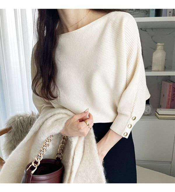 GeeRA（ジーラ）の「袖ボタン付ドルマンニットトップス（ニット・セーター）」｜詳細画像