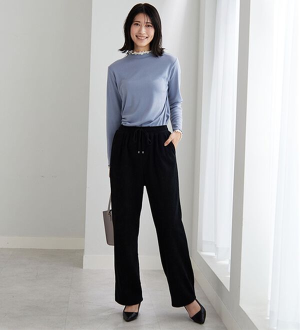 BELLUNA（ベルーナ）の「なめらか裏ベロアコーデュロイワイドパンツ（ワイドパンツ・ガウチョ）」｜詳細画像