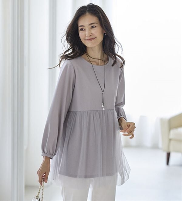 BELLUNA（ベルーナ）の「お出かけがしたくなる！チュール重ねプルオーバー（ネックレス付）（カットソー）」｜詳細画像