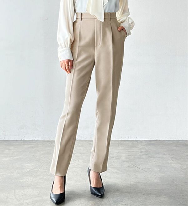 GeeRA（ジーラ）の「【２点セット】フレアーラインジャケットセットアップスーツ（パンツスーツ）」｜詳細画像