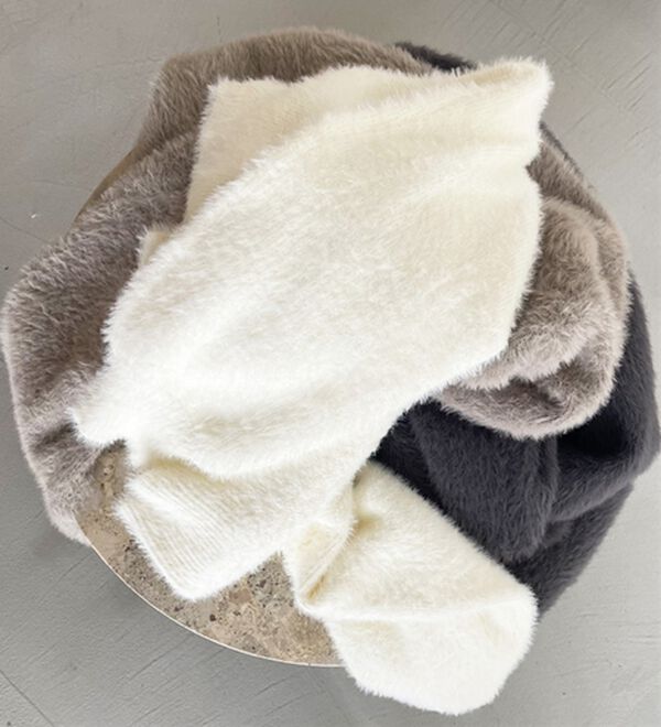 GeeRA（ジーラ）の「【YOUING.】オフショルフェザーヤーンニット（ニット・セーター）」｜詳細画像