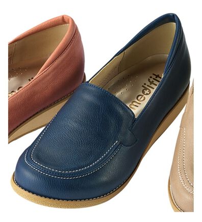 ルフラン（ルフラン）の「外反母趾対応　メディフィット５Ｅシンプルモカシンシューズ（フラットシューズ）」