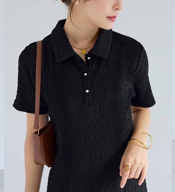 alotta（アロッタ）の「ゴールドボタンポロワンピース（カットソーワンピース）」｜ブラック