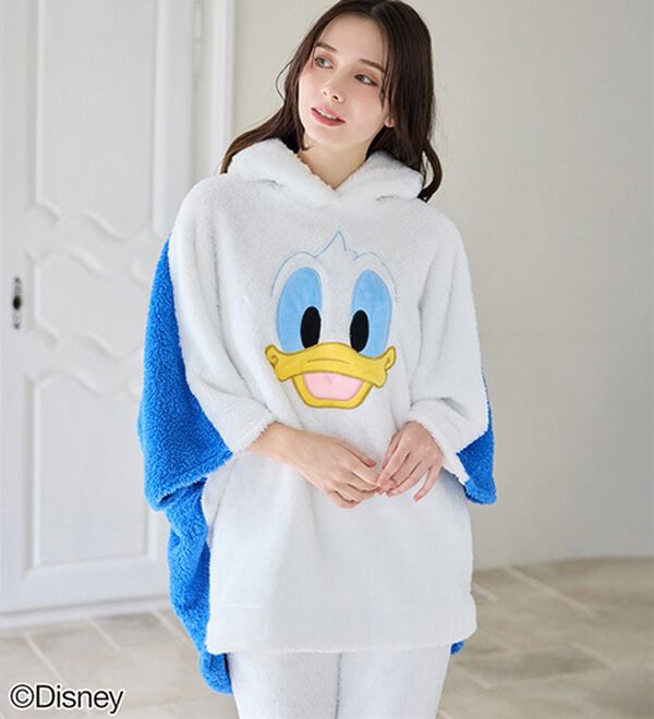 BELLUNA（ベルーナ）の「＜Ｄｉｓｎｅｙ＞【ドナルドダック】両面ボアポンチョ（パジャマ・ルームウェア）」｜詳細画像