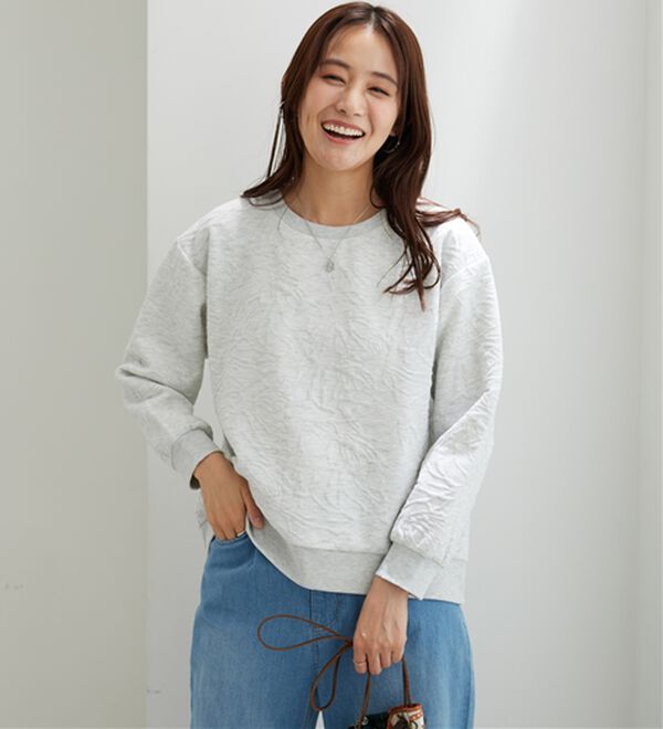 BELLUNA（ベルーナ）の「花柄ふくれジャカード素材プルオーバー（カットソー）」｜詳細画像