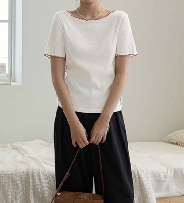 CHAN ME（チャンミ）の「配色ボートネックメロートップス（Tシャツ）」｜詳細画像