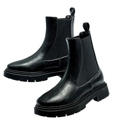 BELLUNA（ベルーナ）の「コーデに万能！サイドゴアブーツ（ブーツ）」