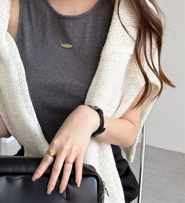 GeeRA（ジーラ）の「ロゴプレートデザインタンクトップ（タンクトップ・キャミソール）」｜詳細画像