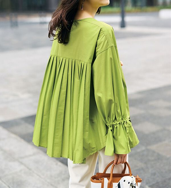 RANAN（ラナン）の「バックプリーツ使いボリューム袖ブラウス（ブラウス）」｜詳細画像