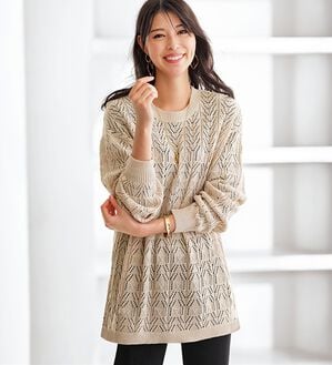 BELLUNA（ベルーナ）の「幾何柄透かし編ニットチュニック（チュニック）」｜詳細画像