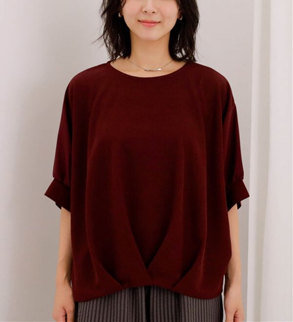 BELLUNA（ベルーナ）の「異素材使い裾タックプルオーバー（カットソー）」｜詳細画像