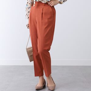 BELLUNA（ベルーナ）の「快適機能付！美脚見えテーパードパンツ（テーパードパンツ）」｜テラコッタ