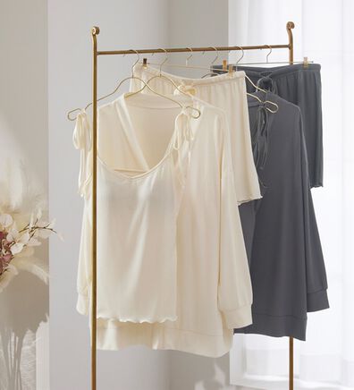 YU'NOW（ユナウ）の「ぷるるん谷間のルームウエア３点セット（パジャマ・ルームウェア）」