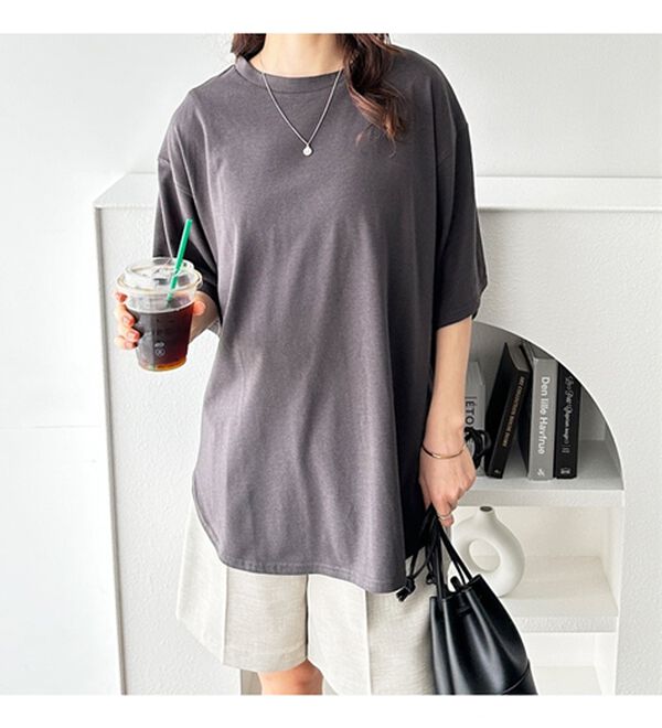 GeeRA（ジーラ）の「プリントチュニックＴシャツ（カットソー）」｜詳細画像