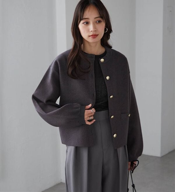 RANAN（ラナン）の「【4つの機能付き】洗える！ゴールド調ボタンニットカーディガン（ニットカーディガン）」｜詳細画像