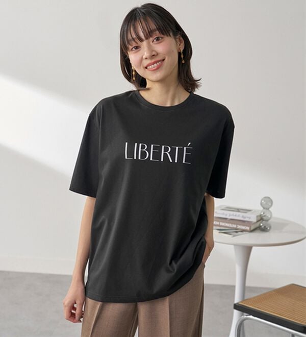 BELLUNA（ベルーナ）の「汗ジミ対策！よれない大人のプリントＴシャツ（Tシャツ）」｜詳細画像