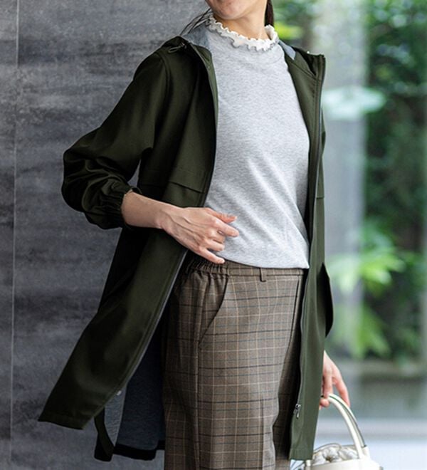 BELLUNA（ベルーナ）の「はっ水加工ボンディング素材ロング丈パーカー（ハーフコート）」｜詳細画像