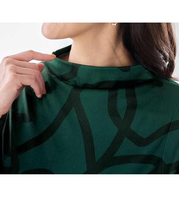 BELLUNA（ベルーナ）の「なめらかタッチ素材幾何柄チュニックワンピース（チュニックワンピース）」｜詳細画像