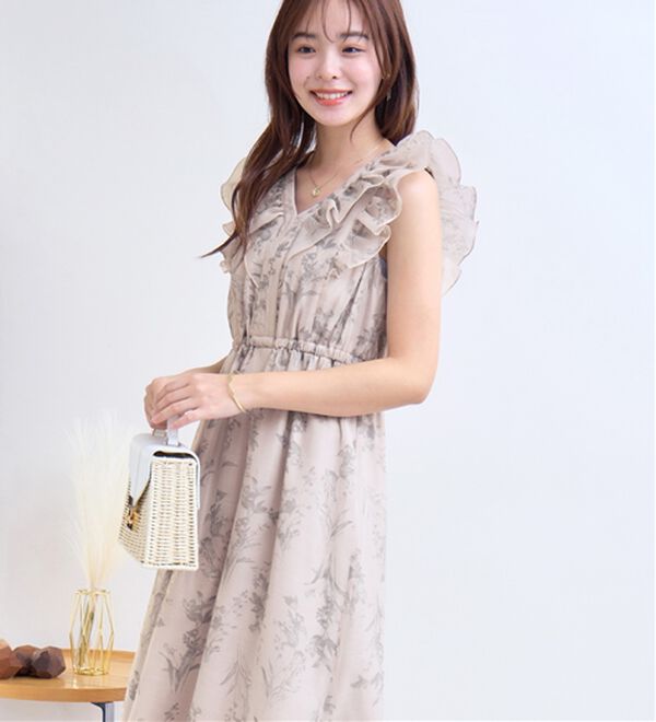 alotta（アロッタ）の「ニュアンス花柄ラッフルデザインワンピース（その他ワンピース）」｜詳細画像