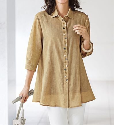 BELLUNA（ベルーナ）の「綿麻楊柳シャンブレーボタン使いブラウス（チュニック）」