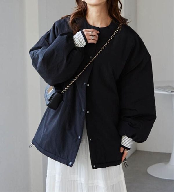 RANAN（ラナン）の「ノーカラーオーバーサイズ中わたブルゾン（ハーフコート）」｜詳細画像