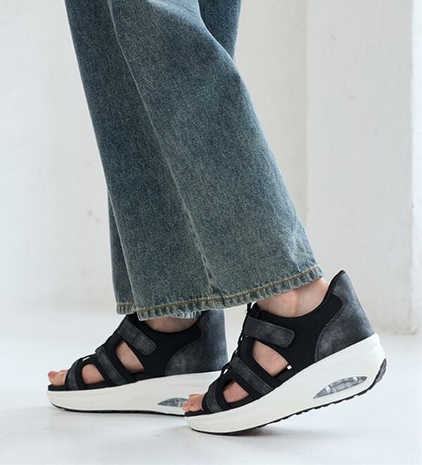 BELLUNA（ベルーナ）の「サッと履けるエアソールスニーカーサンダル（サンダル・ミュール）」｜詳細画像