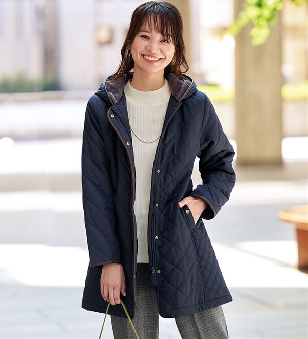 BELLUNA（ベルーナ）の「パイピング使いキルトデザインコート（ロングコート）」｜詳細画像