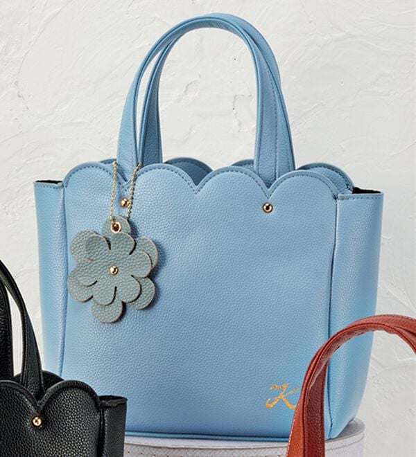 「ユリ・コジマ　自立する花バッグ（トートバッグ）」｜ブルーグレー