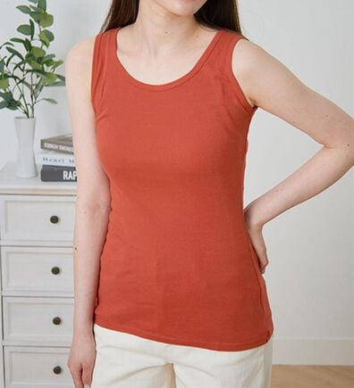 LAVIENNE（ラヴィエンヌ）の「下着に見えない！綿１００％アースカラータンク（肌着・インナーウェア）」