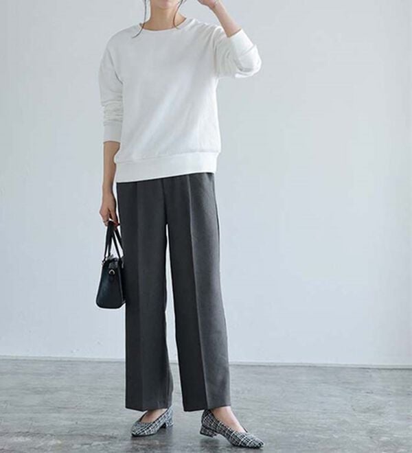 Pierrot（ピエロ）の「大人シルエットウールライクタックワイドパンツ（ワイドパンツ・ガウチョ）」｜詳細画像