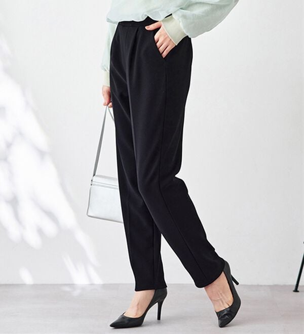 BELLUNA（ベルーナ）の「裏起毛ジョーゼット素材テーパードパンツ（テーパードパンツ）」｜詳細画像