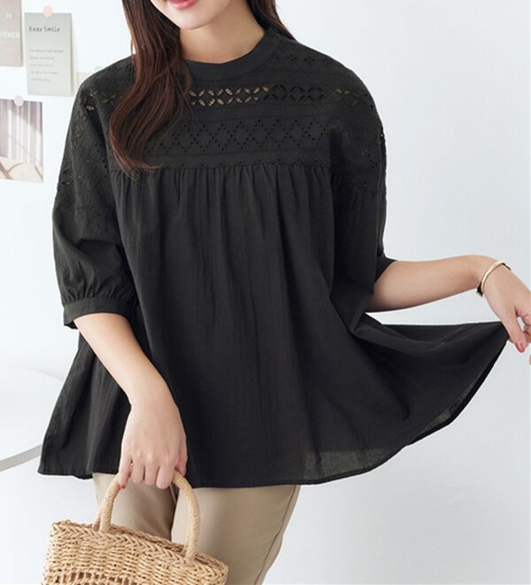 Viola e Viola（ヴィオラ エ ヴィオラ）の「【インド綿】フロントヨーク刺繍ブラウス（ブラウス）」｜詳細画像