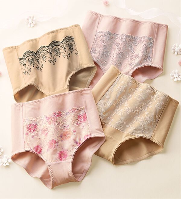 LAVIENNE（ラヴィエンヌ）の「はきやすい色だけの綿９５％華やかショーツ（ショーツ）」｜4色組