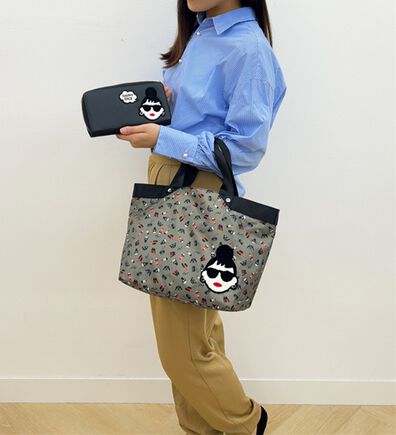 BELLUNA（ベルーナ）の「＜ハッピーフェイス＞牛革長財布＋手提げ（ハンドバッグ）」