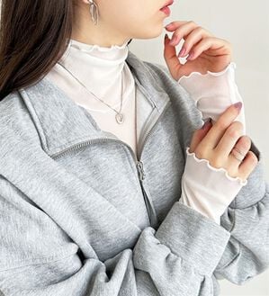 GeeRA（ジーラ）の「パワーネットシアートップス（カットソー）」｜ホワイト